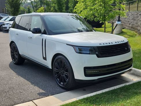 New 2026 Land Rover Range Rover SE AWD/4WD image 10