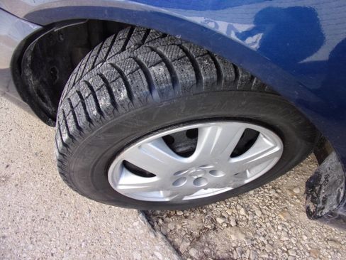 Used 2006 Toyota Corolla CE image 4