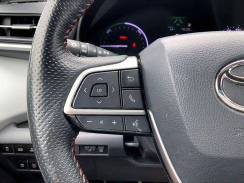 Used 2022 Toyota Sienna XSE w/ XSE Plus Package FWD image 24