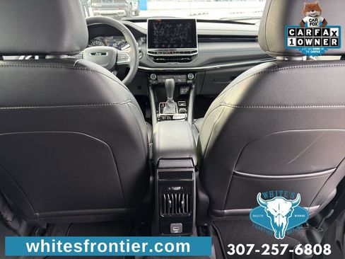 Used 2026 Jeep Compass Latitude image 13