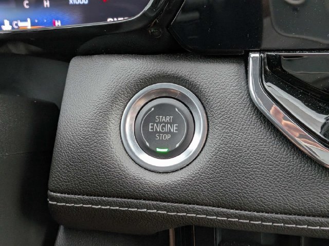Used 2024 Chevrolet Colorado LT w/ LT Convenience Package III AWD/4WD image 39