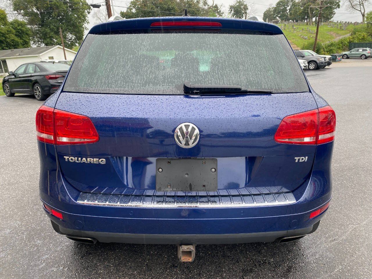 Used 2012 Volkswagen Touareg TDI AWD/4WD image 4