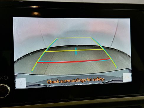 Used 2025 Toyota Camry SE image 22