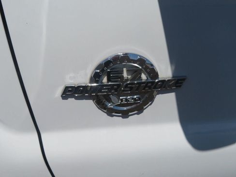 Used 2011 Ford F350 Lariat w/ Chrome Pkg AWD/4WD image 12