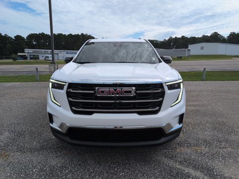 Used 2025 GMC Acadia Elevation FWD image 1