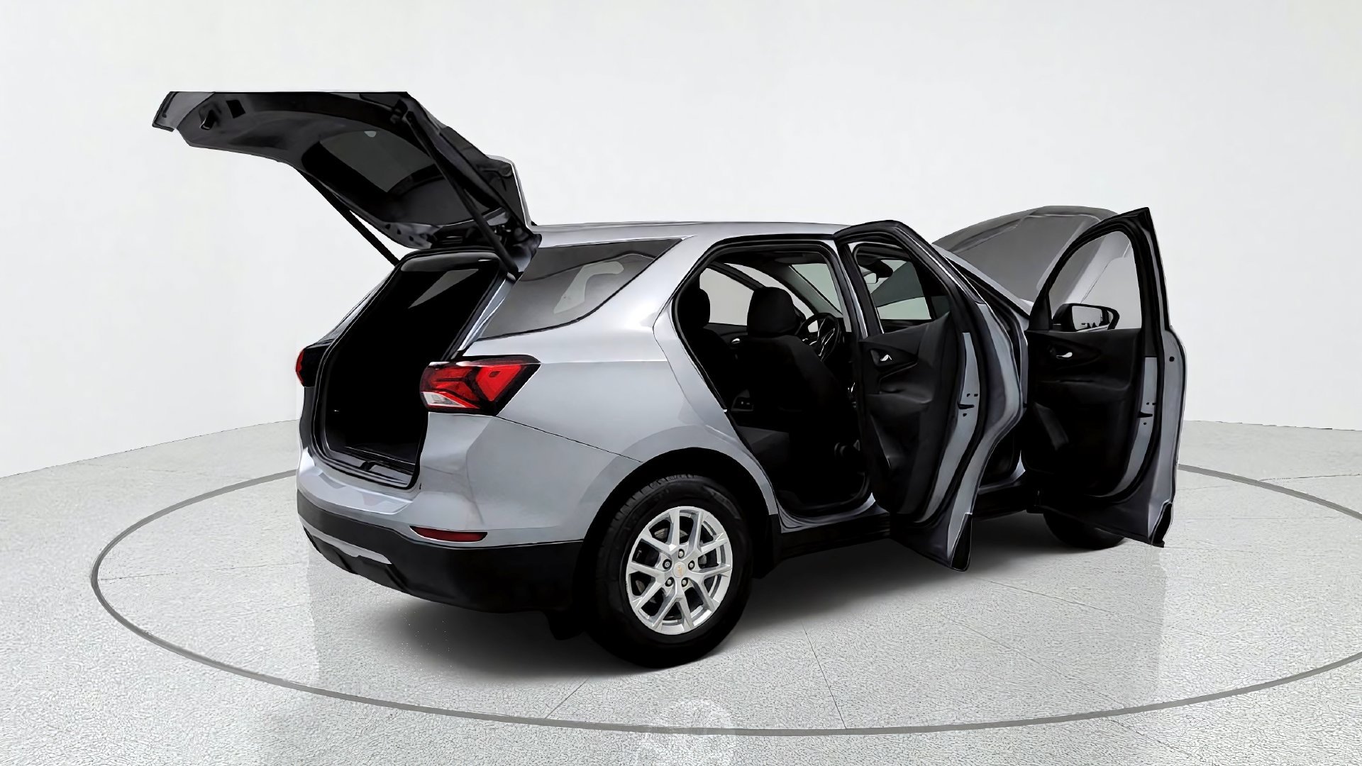 Used 2024 Chevrolet Equinox LT w/ LPO, Floor Liner Package AWD/4WD image 13