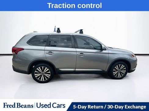 Used 2020 Mitsubishi Outlander SE AWD/4WD image 11