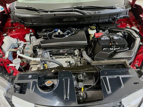 Used 2017 Nissan Rogue SL w/ SL Premium Package image 36