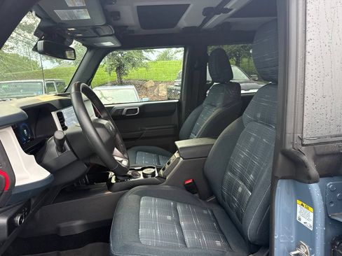 Used 2025 Ford Bronco Heritage Edition AWD/4WD image 10
