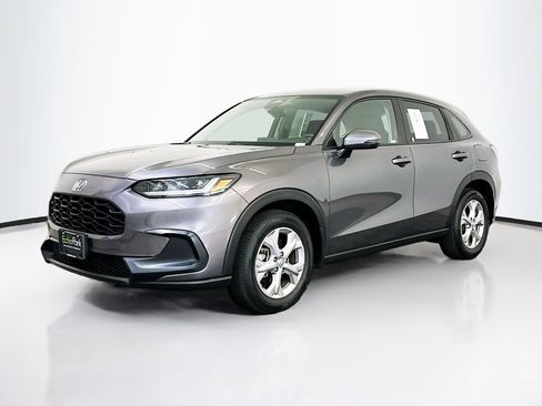 Used 2023 Honda HR-V LX image 3