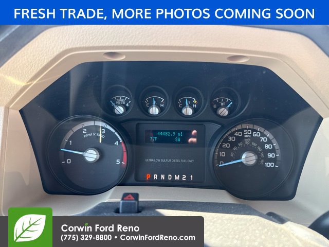 Used 2016 Ford F250 XLT w/ XLT Interior Package AWD/4WD image 16