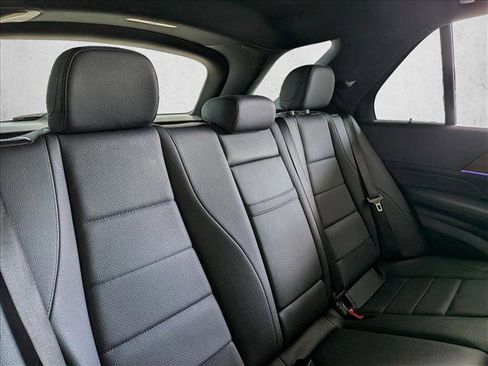 Used 2022 Mercedes-Benz GLE 450 4MATIC image 18