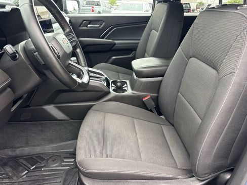Used 2023 Chevrolet Colorado LT w/ LT Convenience Package II RWD image 21