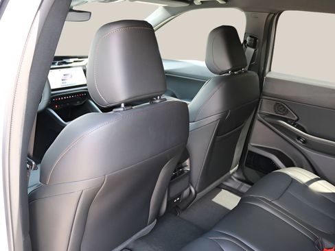 New 2026 Jeep Cherokee Limited AWD/4WD image 14