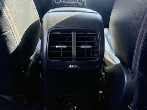 Used 2022 Ford Escape SEL image 15