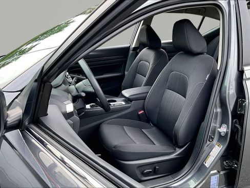 Used 2026 Nissan Altima 2.5 SV AWD/4WD image 17
