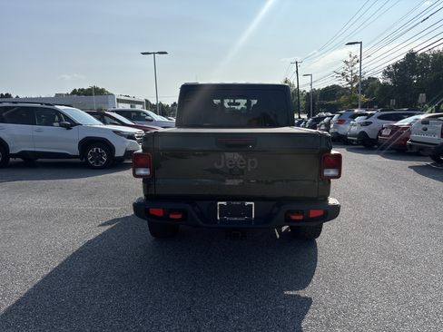 Used 2022 Jeep Gladiator Mojave w/ Cold Weather Group AWD/4WD image 22