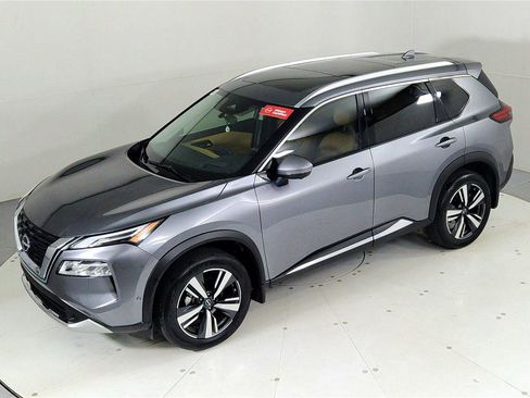 Certified 2023 Nissan Rogue Platinum w/ Platinum Premium Package image 43