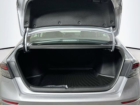 Used 2025 Honda Accord LX image 16