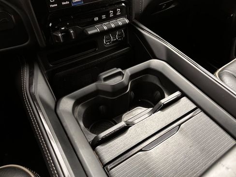 Used 2023 RAM 2500 Limited image 21