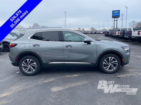 Used 2023 Buick Envision Essence image 10