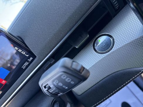 Used 2022 Ford Mustang Mach-E Select image 14