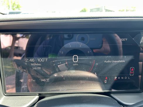 New 2026 GMC Terrain Elevation w/ Elevation Premium Package AWD/4WD image 11