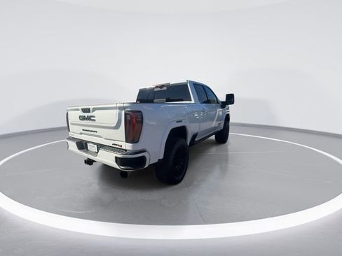 Used 2026 GMC Sierra 2500 AT4 w/ AT4 Premium Plus Package AWD/4WD image 8