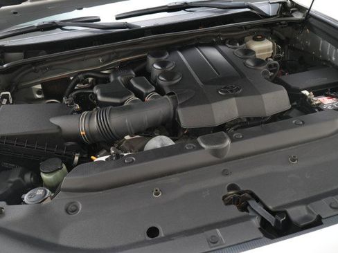 Used 2018 Toyota 4Runner Limited image 61