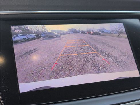 Used 2020 Buick Enclave Essence image 20