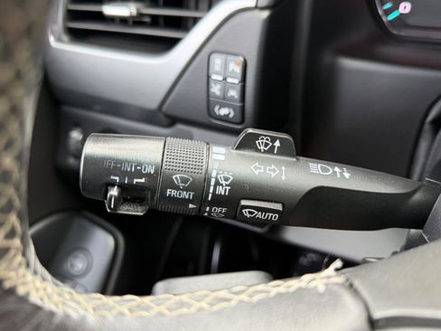 Used 2016 Chevrolet Suburban LTZ AWD/4WD image 29