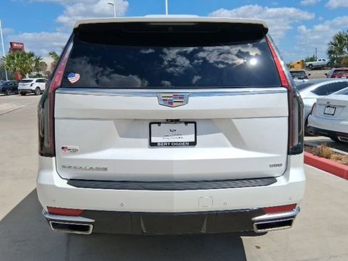 Used 2023 Cadillac Escalade ESV Premium Luxury w/ LPO, Floor Liner Package image 4