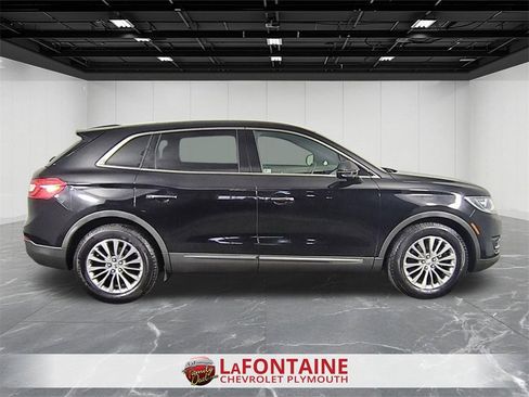 Used 2016 Lincoln MKX Select w/ Select Plus Package image 9
