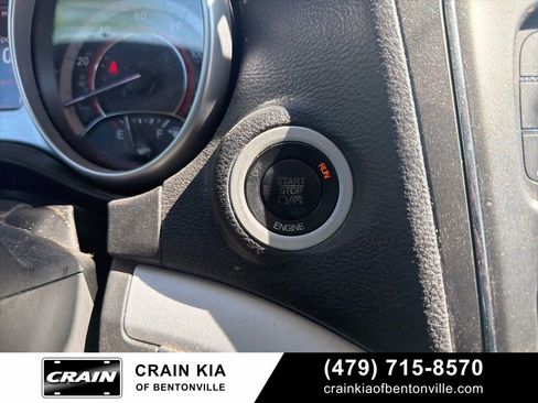 Used 2015 Dodge Journey American Value Package w/ Flexible Seating Group FWD image 26