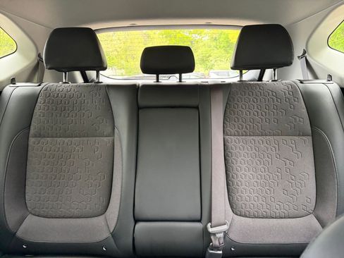 Used 2025 Kia Seltos S FWD image 39
