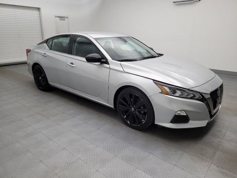 Used 2022 Nissan Altima 2.5 SR image 11