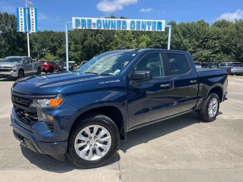 Used 2023 Chevrolet Silverado 1500 Custom RWD image 2