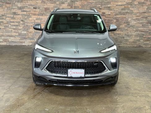 Used 2024 Buick Encore GX Sport Touring w/ Comfort Package FWD image 2