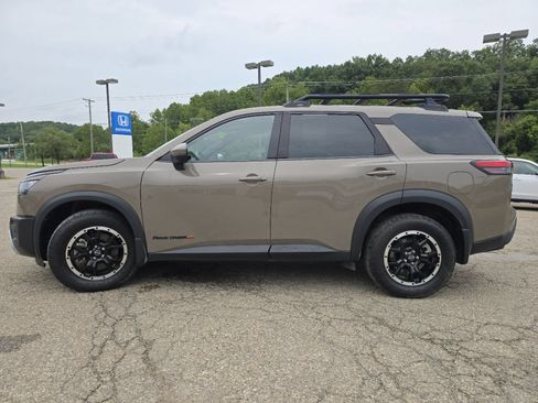 Certified 2024 Nissan Pathfinder Rock Creek AWD/4WD image 15