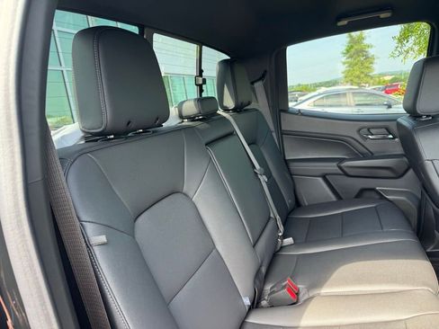 New 2025 GMC Canyon Elevation w/ Convenience Package image 23