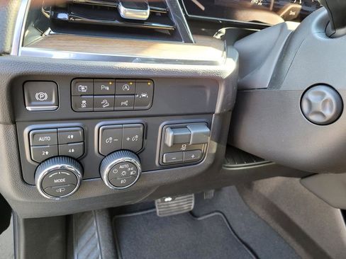 New 2026 Chevrolet Tahoe High Country image 19