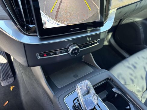 Used 2026 Volvo XC90 B5 Core w/ Protection Package Premier AWD/4WD image 22