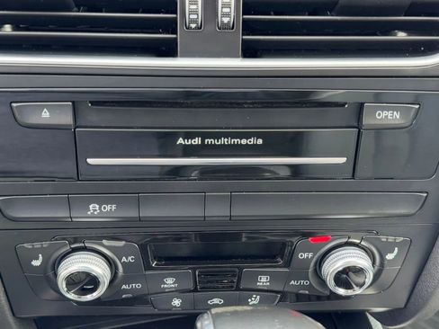 Used 2015 Audi A4 Premium w/ Audi MMI Navigation image 29