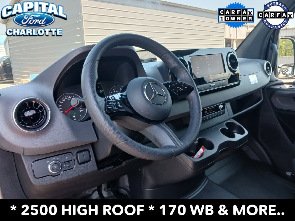 Used 2025 Mercedes-Benz Sprinter 2500 image 16