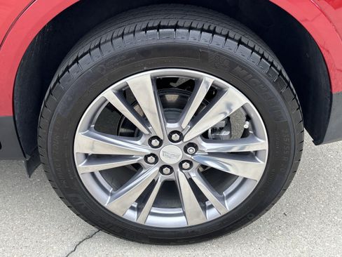 Certified 2024 Cadillac XT5 Premium Luxury FWD image 13