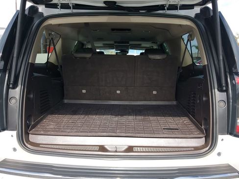 Used 2020 GMC Yukon XL Denali w/ Open Road Package RWD image 29