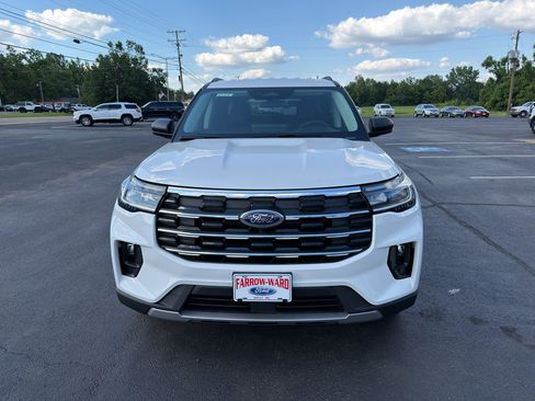 New 2026 Ford Explorer Active w/ Active Comfort Package RWD image 3