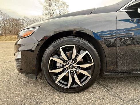 Certified 2024 Chevrolet Malibu RS w/ LPO, Floor Liner Package image 11