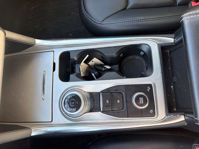 Used 2023 Ford Explorer XLT w/ Equipment Group 202A AWD/4WD image 20