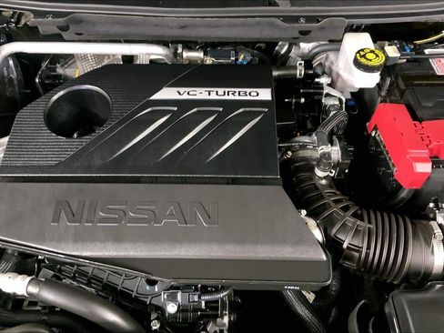 Used 2025 Nissan Rogue SV FWD image 10
